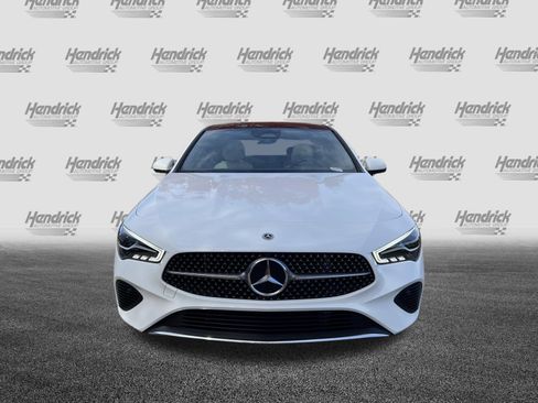 Used 2025 Mercedes-Benz CLA 250 image 3