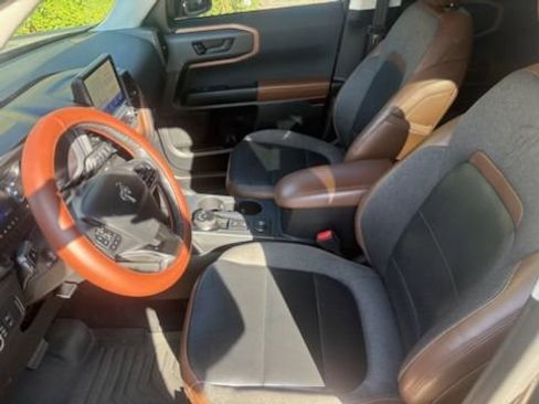 Used 2021 Ford Bronco Sport Outer Banks image 4