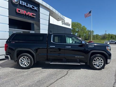 Used 2019 GMC Sierra 1500 SLT w/ SLT Premium Package AWD/4WD image 9