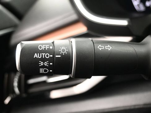 Used 2022 Acura MDX SH-AWD w/ Technology Package image 17
