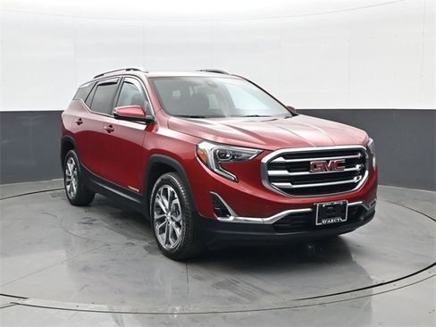 Certified 2020 GMC Terrain SLT w/ Preferred Package image 3