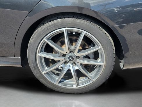 Used 2022 Mercedes-Benz E 350 Sedan image 6