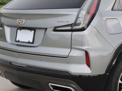 Certified 2024 Cadillac XT4 Sport FWD image 11