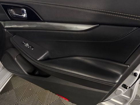 Used 2020 Nissan Maxima 3.5 SL w/ Floor Mat Group image 32