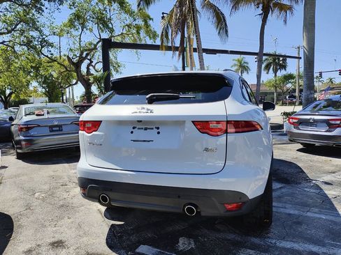 Used 2017 Jaguar F-PACE Premium AWD/4WD image 12