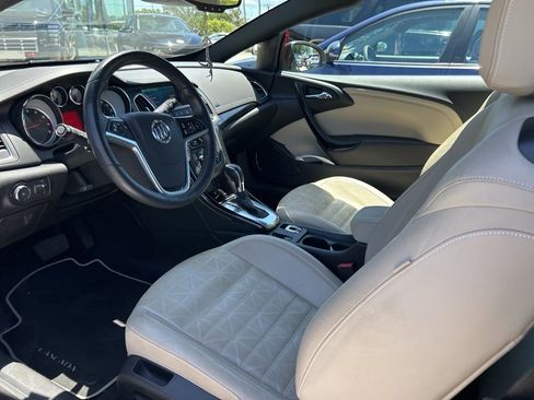 Used 2018 Buick Cascada Premium FWD image 8