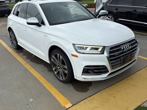 Used 2018 Audi SQ5 Prestige w/ Prestige Package AWD/4WD image 5
