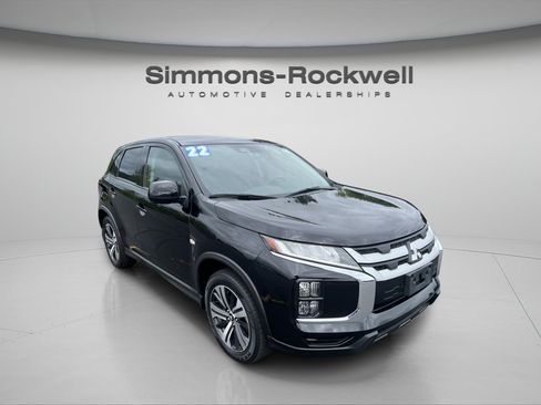 Used 2022 Mitsubishi Outlander Sport ES FWD image 6