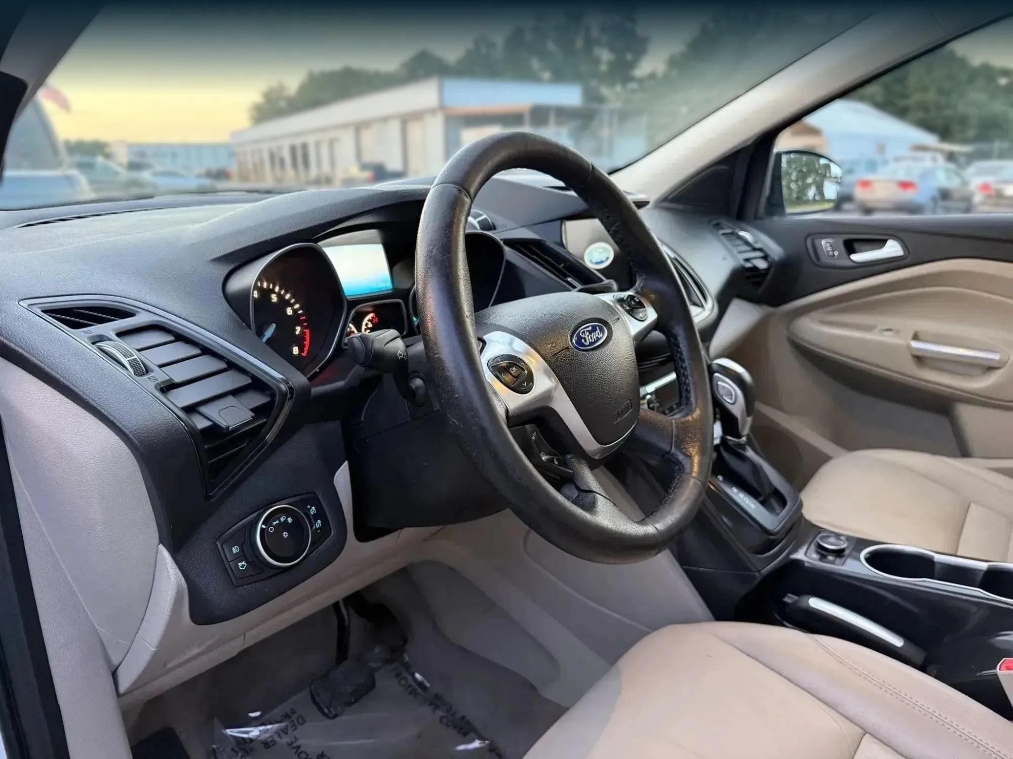 Used 2016 Ford Escape Titanium AWD/4WD image 17