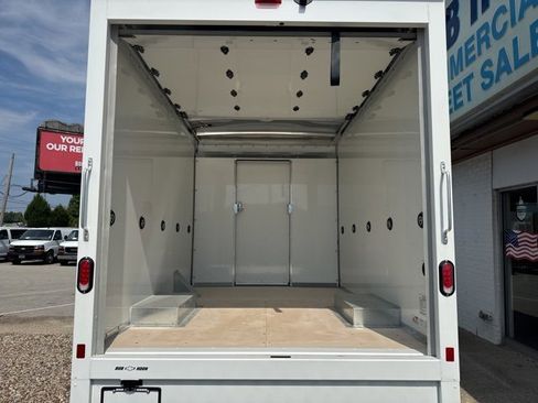 New 2025 Chevrolet Express 3500 w/ Power Convenience Package image 20