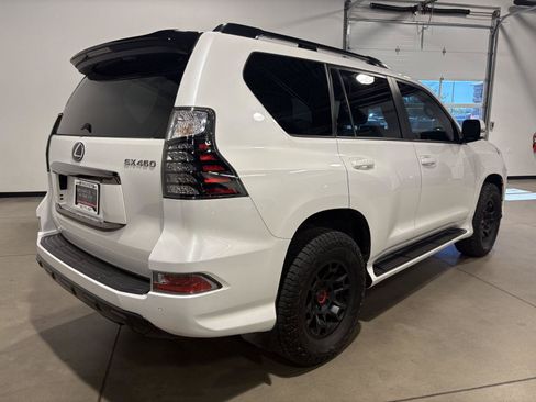 Used 2023 Lexus GX 460 w/ Black Line Special Edition AWD/4WD image 3