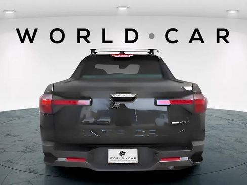 Used 2024 Hyundai Santa Cruz Limited AWD/4WD image 4