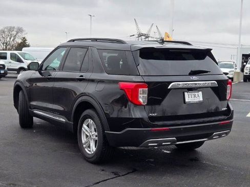 Certified 2023 Ford Explorer XLT w/ Equipment Group 202A image 15