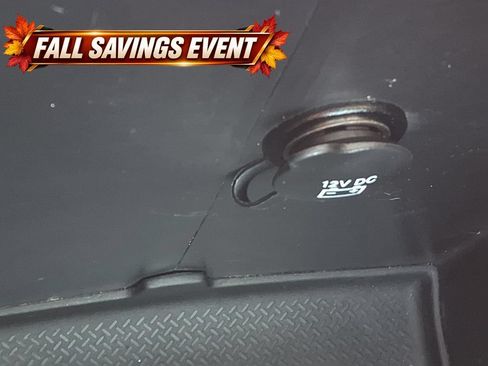 Used 2013 Jeep Wrangler Unlimited Sahara w/ Connectivity Group AWD/4WD image 23
