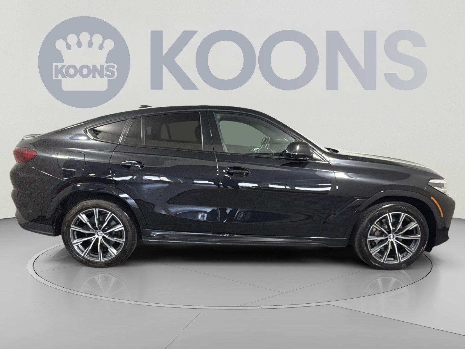 Used 2023 BMW X6 xDrive40i w/ M Sport Package AWD/4WD image 8