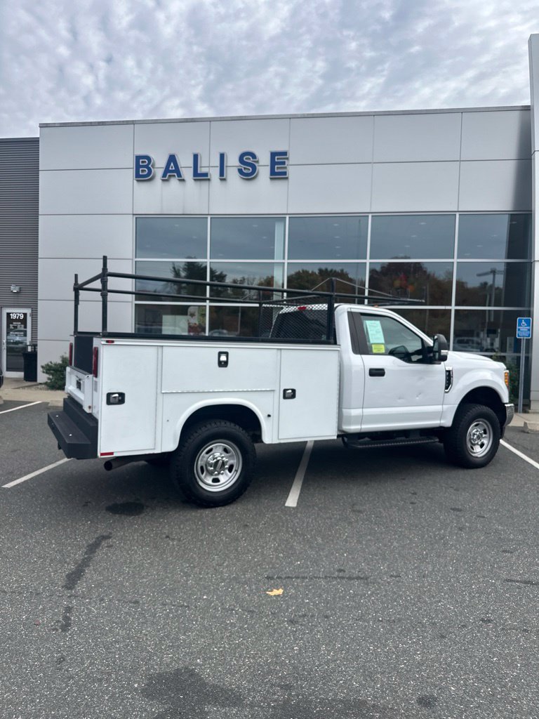 Used 2017 Ford F350 XL AWD/4WD image 3