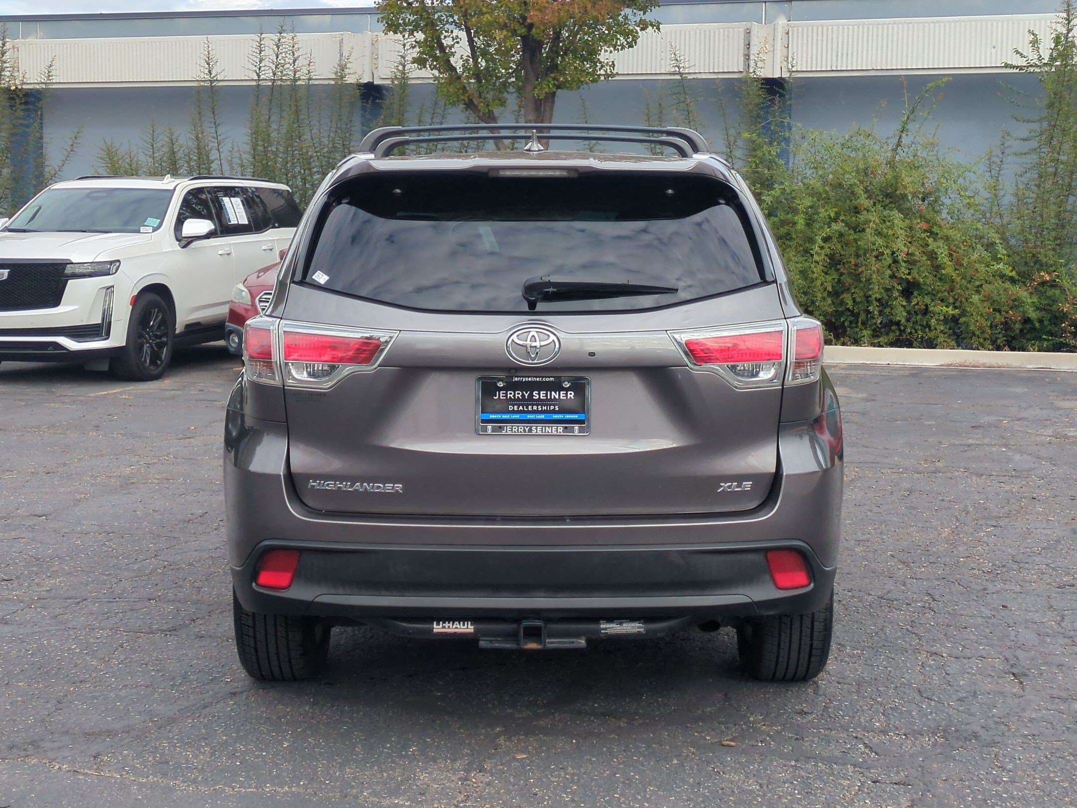 Used 2015 Toyota Highlander XLE FWD image 4