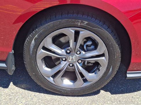 Certified 2023 Honda Accord EX image 8