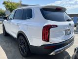 Used 2021 Kia Telluride EX image 4