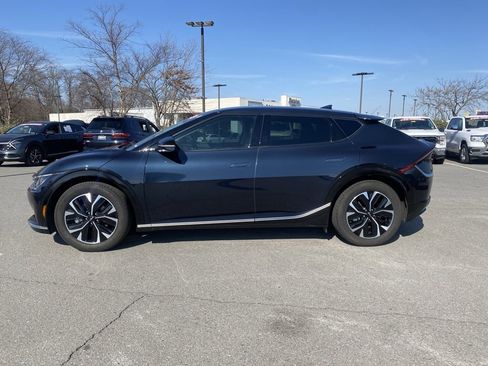 Used 2024 Kia EV6 Wind image 4