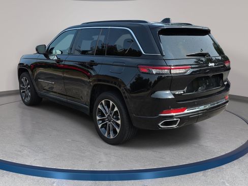 Certified 2025 Jeep Grand Cherokee Overland w/ Trailer Tow Package AWD/4WD image 7