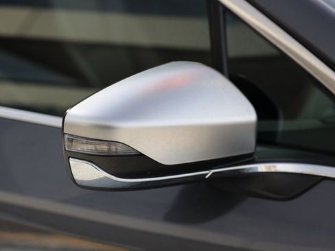 Certified 2022 Subaru Outback Touring XT image 8