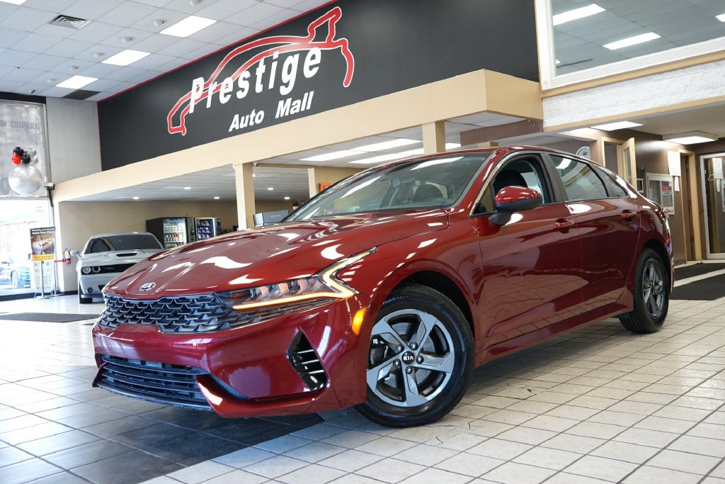 Used 2021 Kia K5 LX FWD image 14