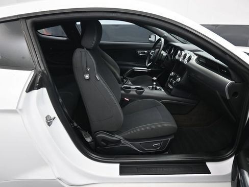 Used 2018 Ford Mustang Coupe w/ Equipment Group 101A RWD image 34