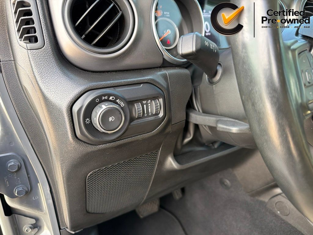 Certified 2022 Jeep Wrangler Unlimited Sport AWD/4WD image 41
