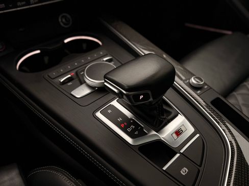 Used 2019 Audi S4 Premium Plus w/ Premium Plus Package image 52