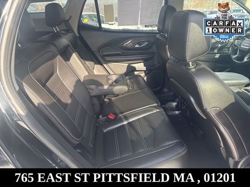 Used 2023 GMC Terrain Denali w/ Denali Premium Package image 25