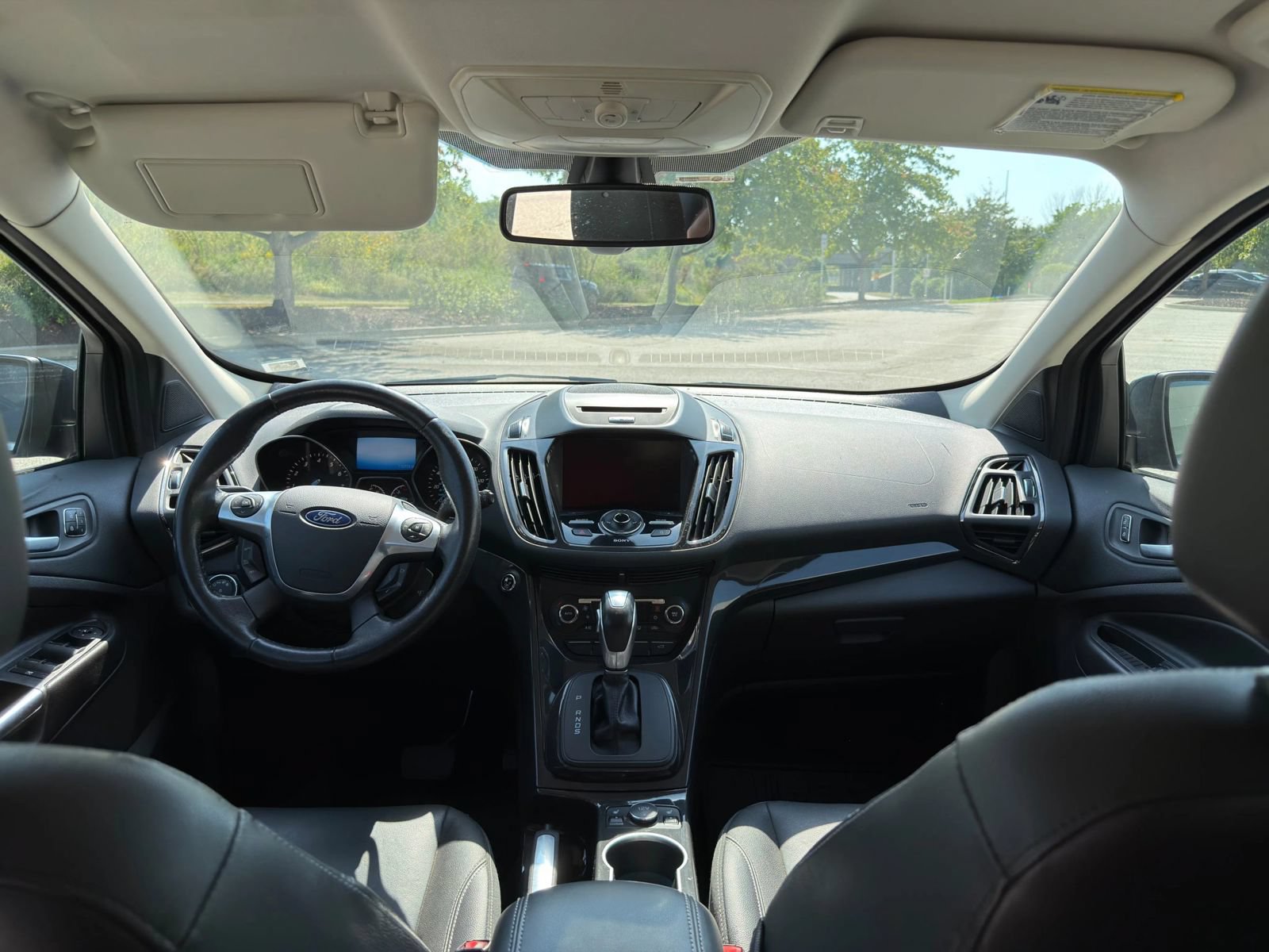 Used 2014 Ford Escape Titanium FWD image 8