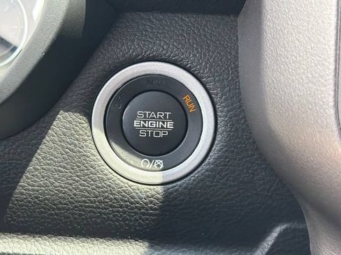 Used 2023 RAM 1500 Big Horn AWD/4WD image 26