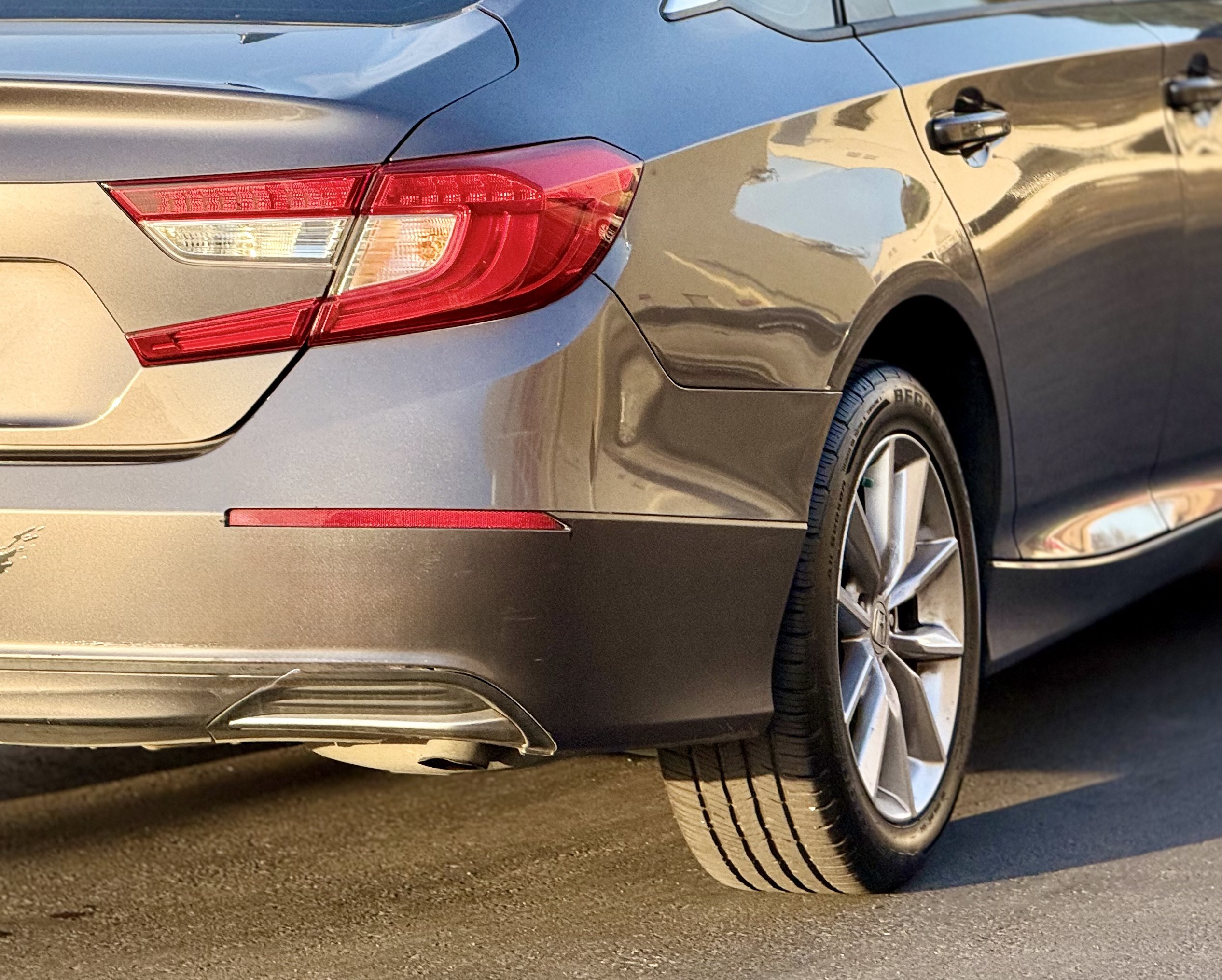 Used 2021 Honda Accord LX image 12