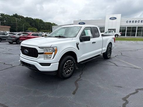 Certified 2022 Ford F150 XL w/ STX Appearance Package AWD/4WD image 3