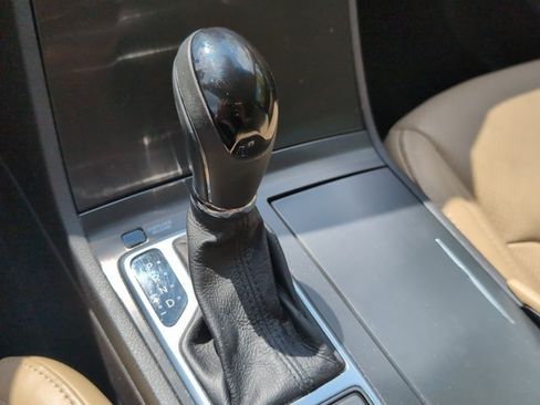 Used 2015 Hyundai Azera Limited FWD image 17