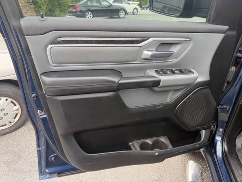 Used 2020 RAM 1500 Big Horn AWD/4WD image 11