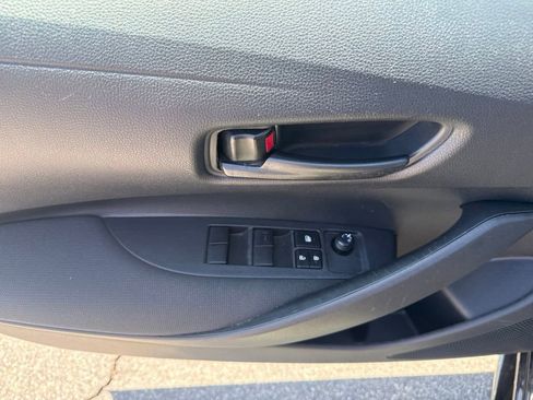 Used 2024 Toyota Corolla LE FWD image 12