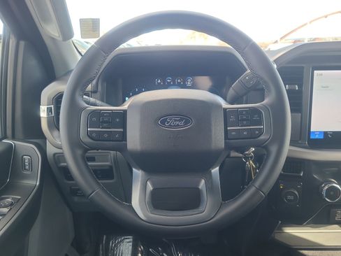 Certified 2025 Ford F150 XLT w/ Equipment Group 301A Standard image 9