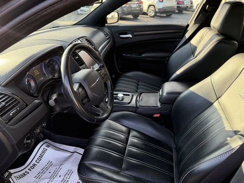 Used 2016 Chrysler 300 S image 17