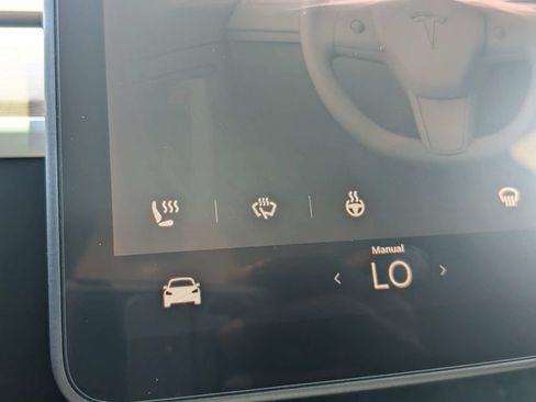 Used 2023 Tesla Model 3 Standard Range RWD image 22