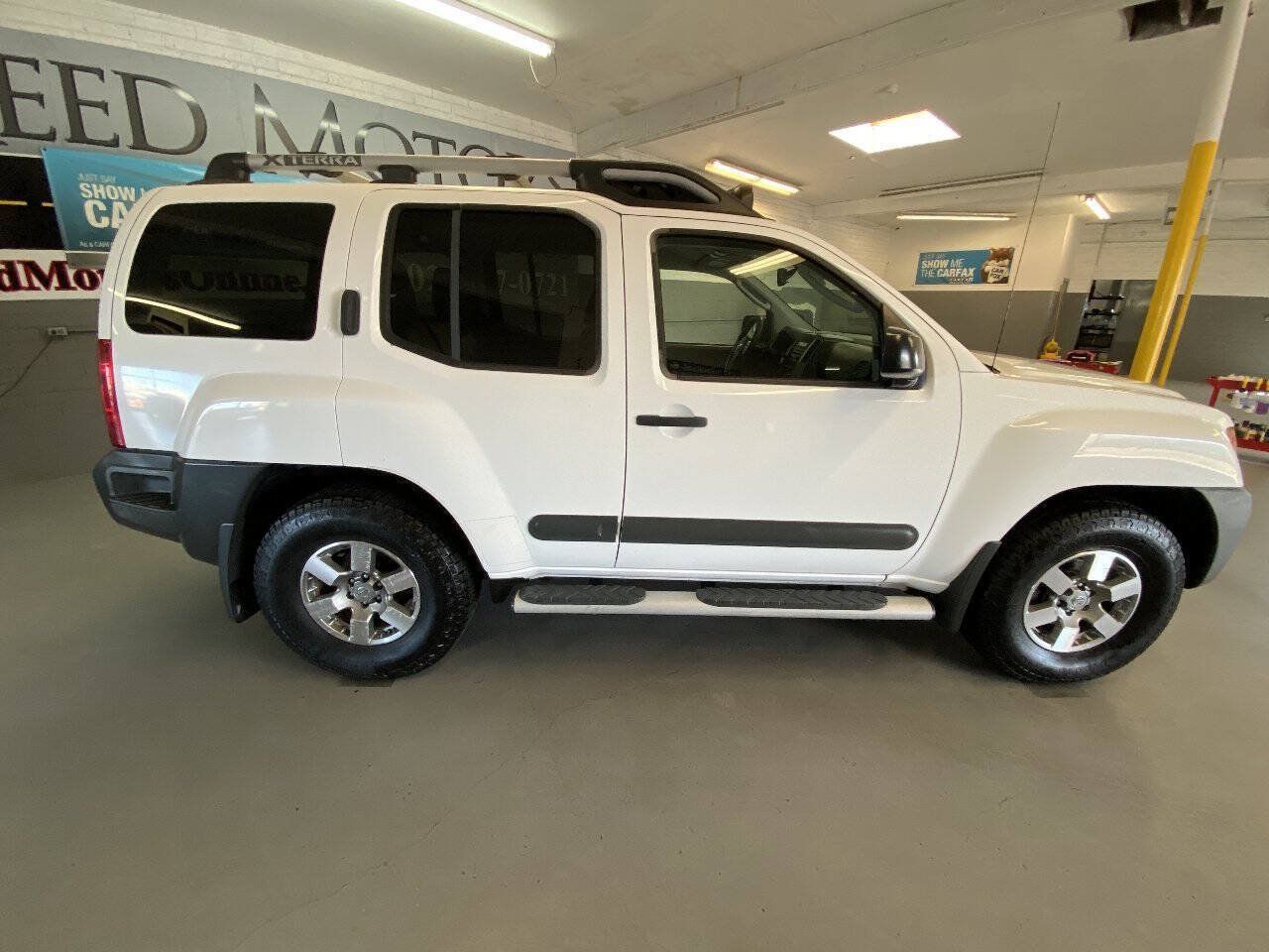 Used 2012 Nissan Xterra PRO-4X w/ Pro-4x Leather Pkg AWD/4WD image 14