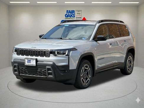 New 2026 Jeep Cherokee Laredo image 2