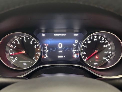 Used 2019 Jeep Compass Latitude w/ Popular Equipment Group image 19