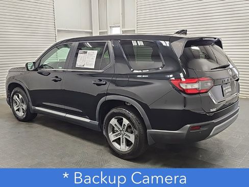 Used 2023 Honda Pilot EX-L image 6