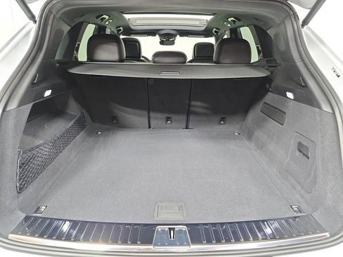 New 2026 Porsche Cayenne S image 25