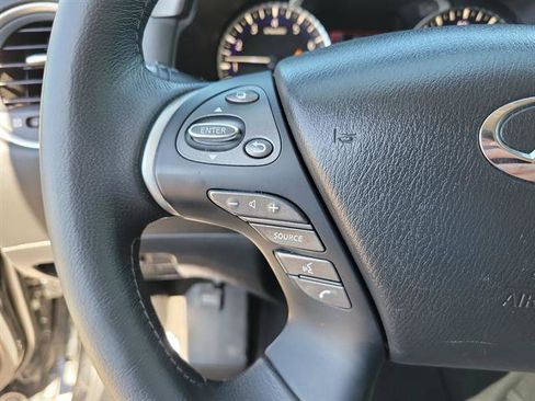 Used 2019 INFINITI QX60 Luxe w/ Essential Package image 17