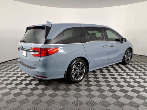 Used 2023 Honda Odyssey Elite image 5
