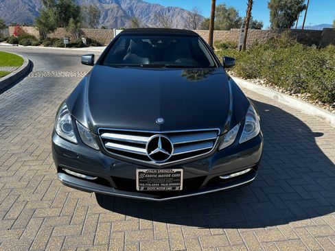 Used 2013 Mercedes-Benz E 350 Cabriolet image 4
