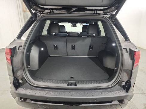 New 2026 GMC Terrain Elevation w/ Elevation Premium Package image 22